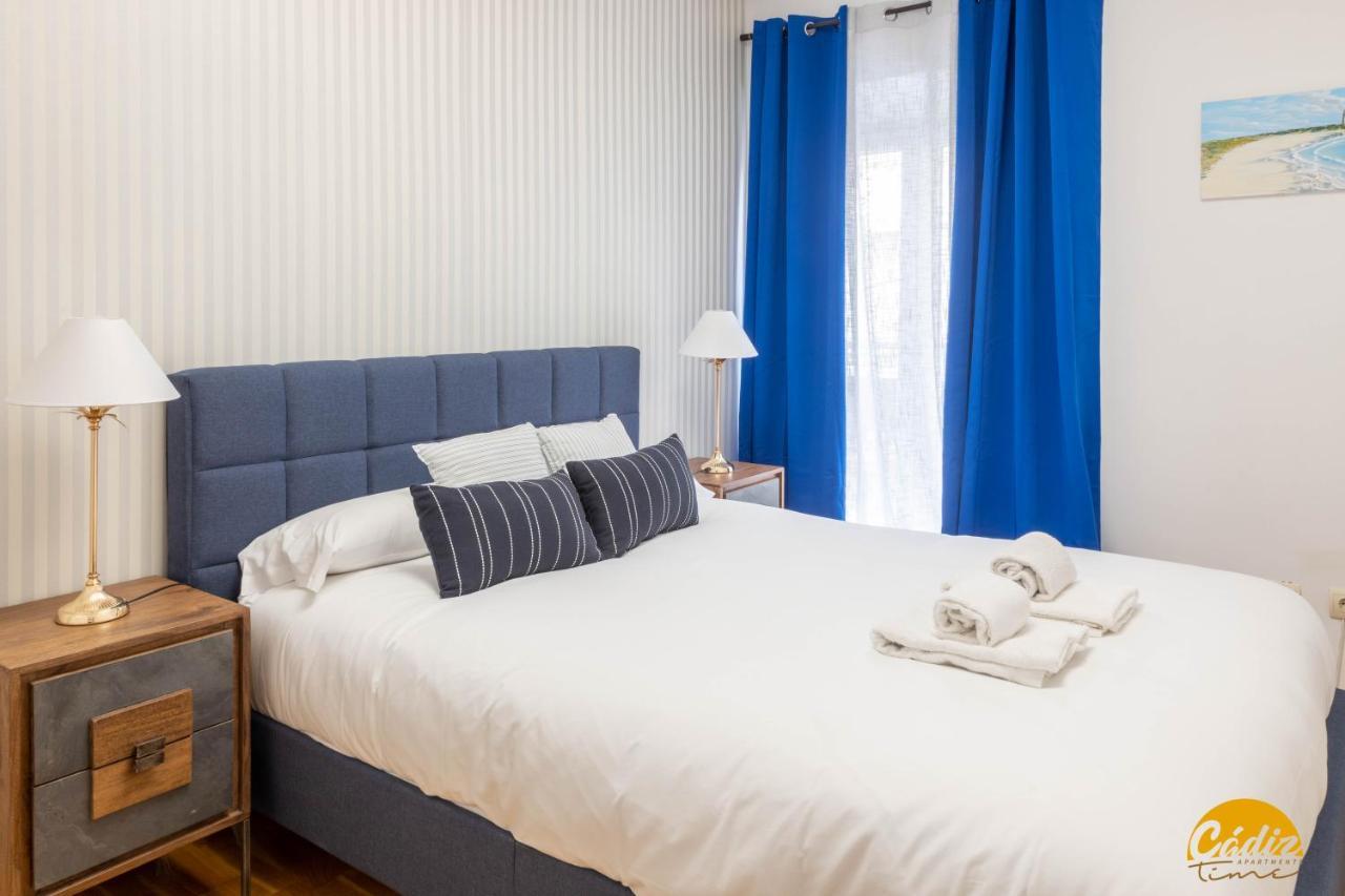 Balcones Del Atlantico - Free Parking By Time
